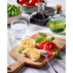 Bouchées de blanc d'oeufs au fromage, tomates marinées et basilic 50g