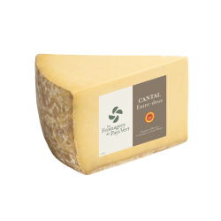 Cantal jeune pasteurisé 1/16 AOP environ 2.59 kg