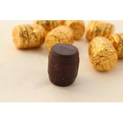 bonbon de chocolat noir en tonneax et alcool calvados 3 kg